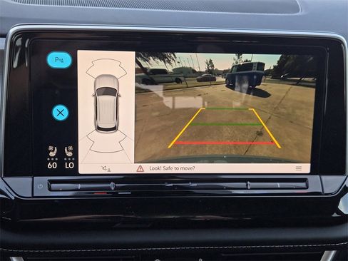 New 2026 Volkswagen Atlas Cross Sport SE image 15