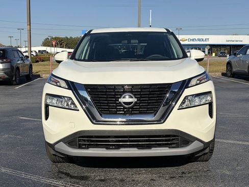 Certified 2023 Nissan Rogue SV image 8