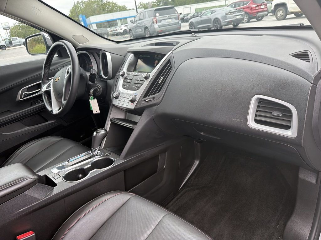 Certified 2017 Chevrolet Equinox Premier w/ Enhanced Convenience Package FWD image 22