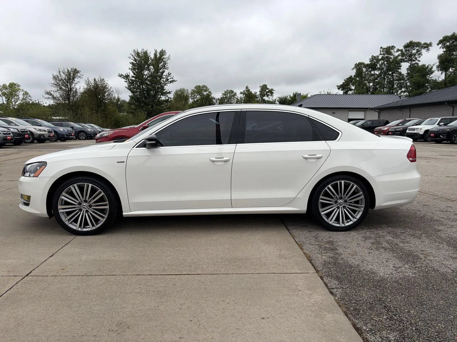 Used 2015 Volkswagen Passat 1.8T Sport FWD image 5