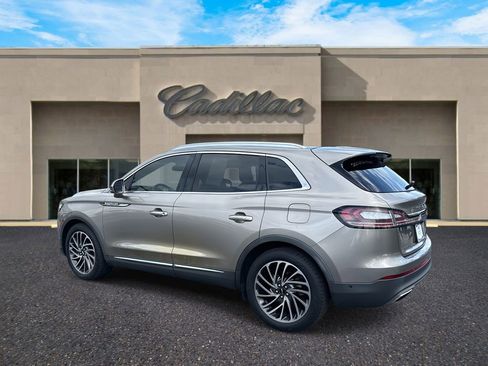 Used 2019 Lincoln Nautilus Reserve image 5