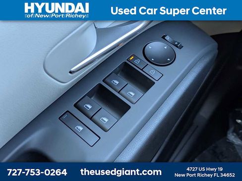 Used 2026 Hyundai Tucson SE FWD image 25