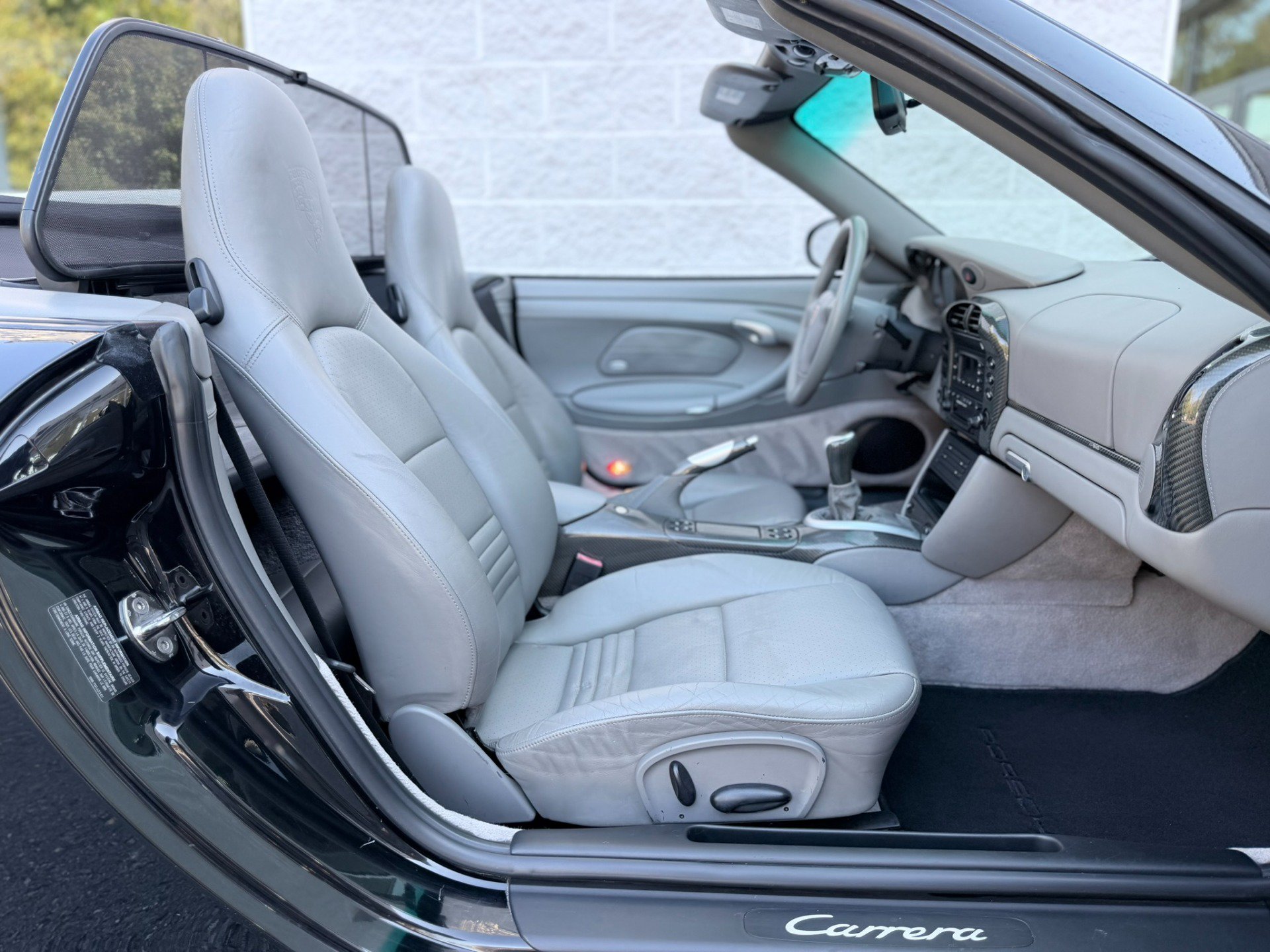 Used 2002 Porsche 911 Carrera 4 AWD/4WD image 55