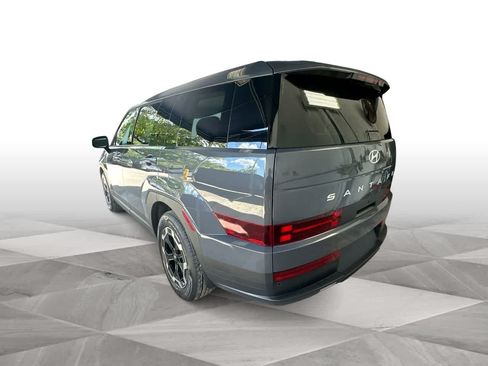 Used 2026 Hyundai Santa Fe SE FWD image 6