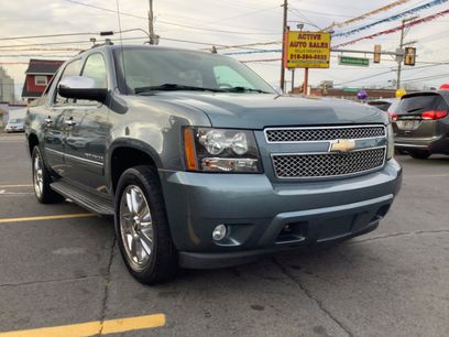 Used 2010 Chevrolet Avalanche LTZ