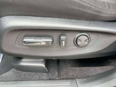 Used 2024 Honda CR-V EX image 16