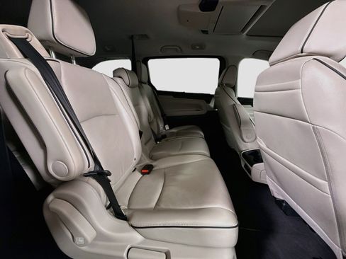 Used 2026 Honda Odyssey Touring image 27