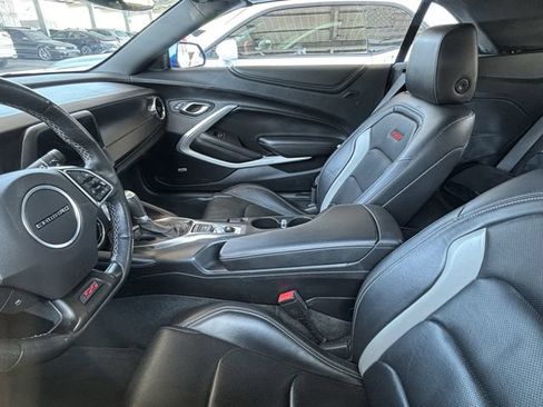 Used 2016 Chevrolet Camaro SS RWD image 13