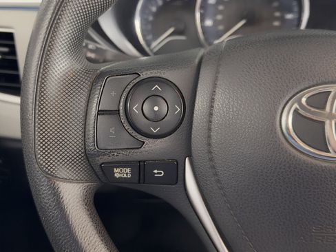 Used 2015 Toyota Corolla LE image 20