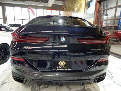 Used 2022 BMW X6 xDrive40i w/ Executive Package image 28