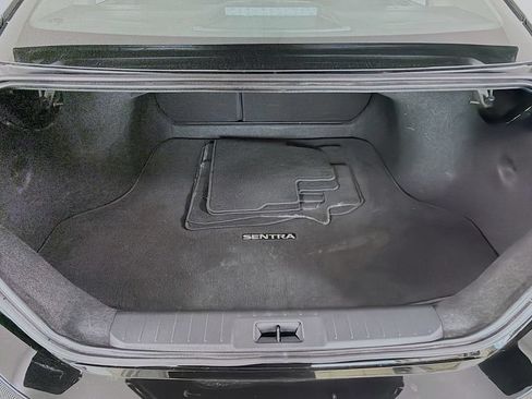 Used 2025 Nissan Sentra SV FWD image 25