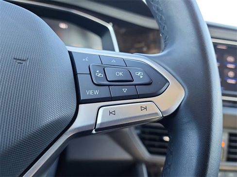 Used 2024 Volkswagen Jetta SE image 22