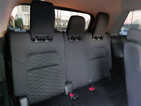 Used 2024 Nissan Pathfinder S w/ Cargo Package image 12