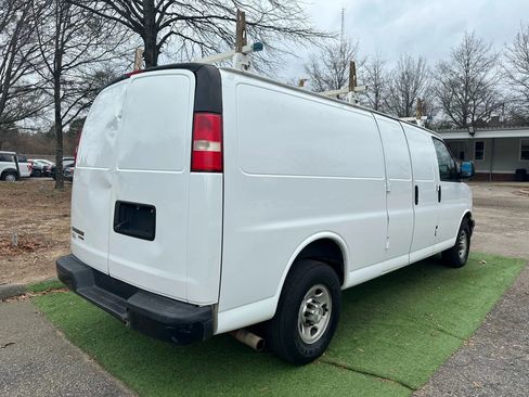 Used 2015 Chevrolet Express 2500 Extended image 7
