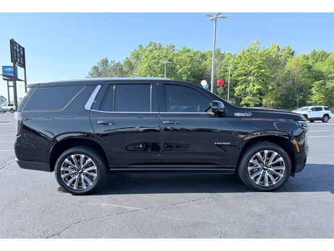 Used 2026 Chevrolet Tahoe High Country image 4