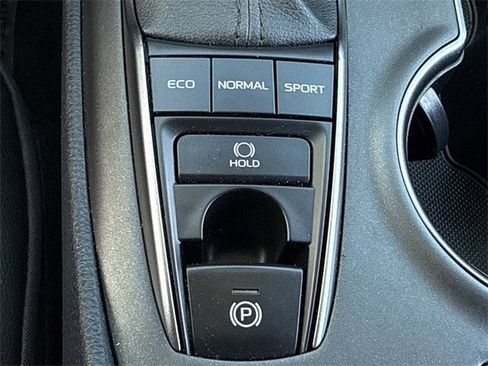 Used 2023 Toyota Camry XSE image 20