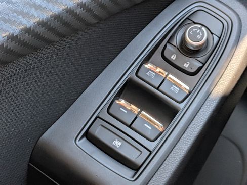 Certified 2025 Subaru Ascent Premium image 23