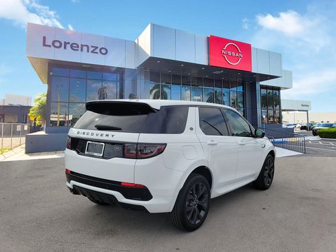 Used 2023 Land Rover Discovery Sport S R-Dynamic image 5