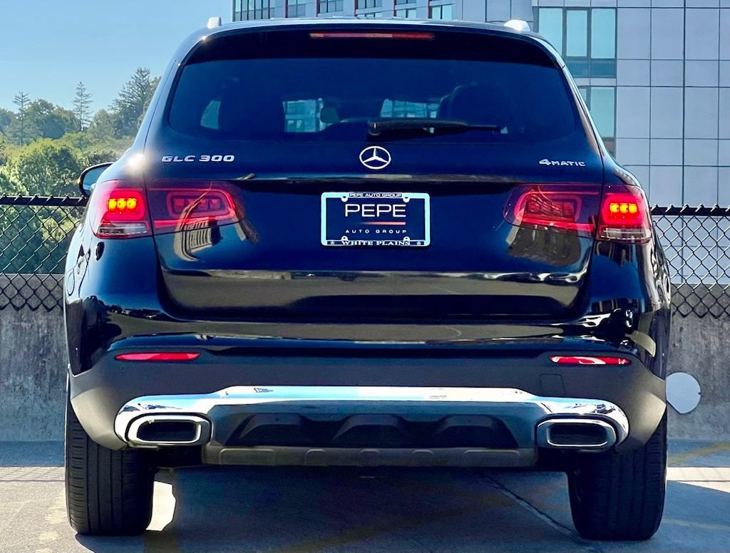 Certified 2022 Mercedes-Benz GLC 300 4MATIC image 6