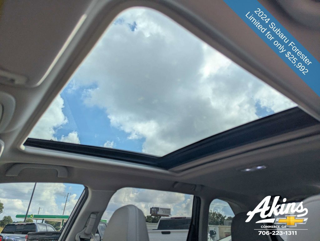 Used 2024 Subaru Forester Limited AWD/4WD image 21