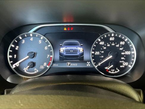 Used 2025 Nissan Frontier SV image 10