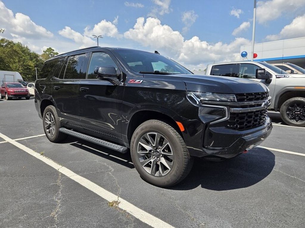 Used 2021 Chevrolet Tahoe Z71 w/ Rear Media and Nav Package AWD/4WD image 10
