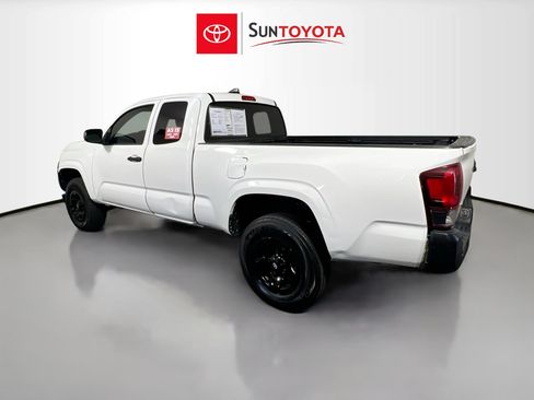 Used 2020 Toyota Tacoma SR image 6