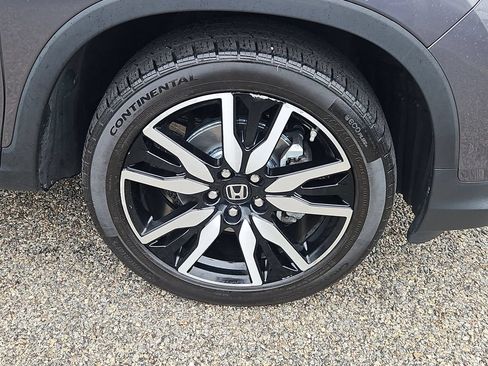 Certified 2019 Honda Pilot Touring image 10