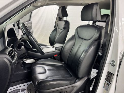 Used 2020 Hyundai Palisade SEL w/ Premium Package image 7