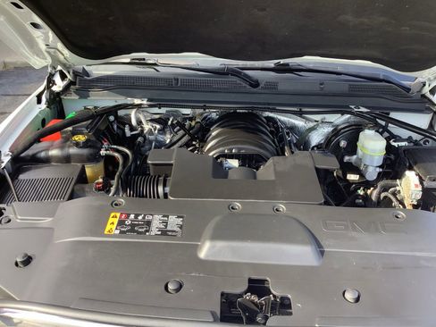 Used 2018 GMC Yukon XL SLT w/ Open Road Package image 25