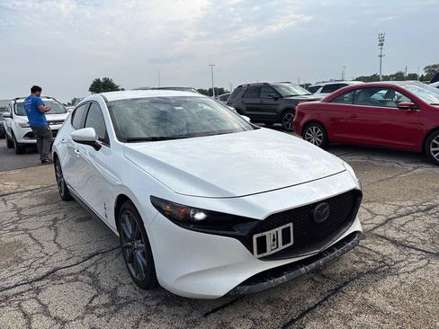 Used 2019 MAZDA MAZDA3 AWD Hatchback image 8