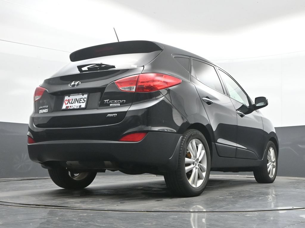 Used 2012 Hyundai Tucson Limited w/ Premium Pkg AWD/4WD image 32
