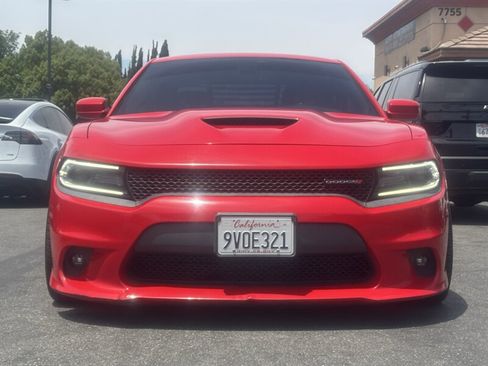 Used 2019 Dodge Charger R/T RWD image 8