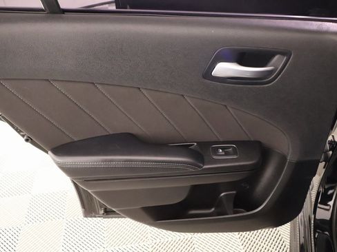 Used 2022 Dodge Charger R/T w/ Driver Convenience Group image 16