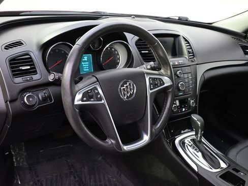 Used 2013 Buick Regal Premium FWD image 11