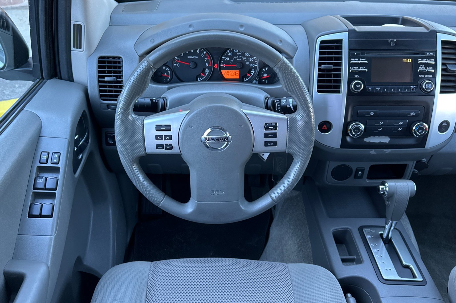 Used 2014 Nissan Frontier SV RWD image 14