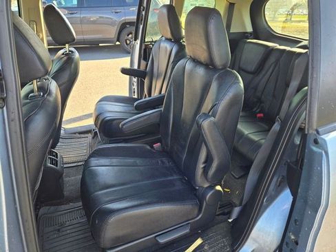 Used 2012 MAZDA MAZDA5 Sport image 14