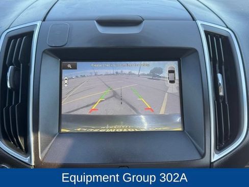 Used 2015 Ford Edge Titanium w/ Equipment Group 302A AWD/4WD image 21