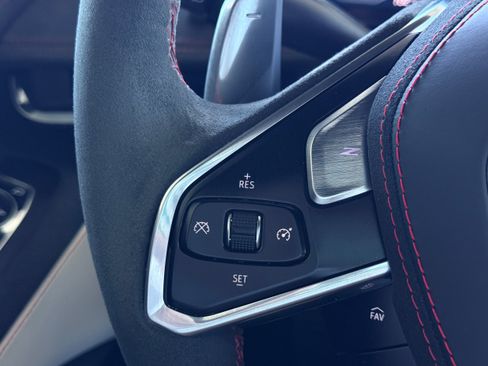 Used 2023 Chevrolet Corvette Stingray Premium Cpe w/ Z51 Performance Package RWD image 12