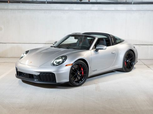 Certified 2026 Porsche 911 Targa 4 GTS AWD/4WD image 1