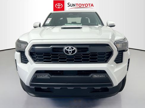 New 2025 Toyota Tacoma TRD Sport image 10