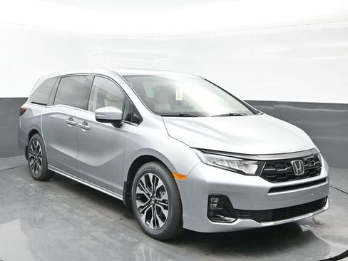 New 2026 Honda Odyssey Elite image 8