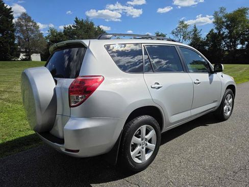 Used 2008 Toyota RAV4 Limited w/ Tow Prep Pkg FWD image 6