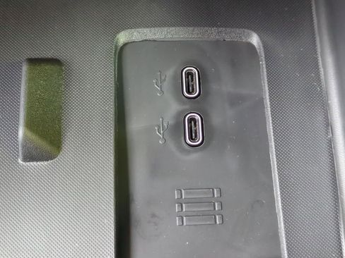 Used 2026 Chevrolet Silverado EV LT AWD/4WD image 21