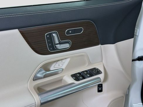New 2026 Mercedes-Benz GLA 250 4MATIC image 20