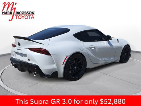 Used 2023 Toyota Supra image 9