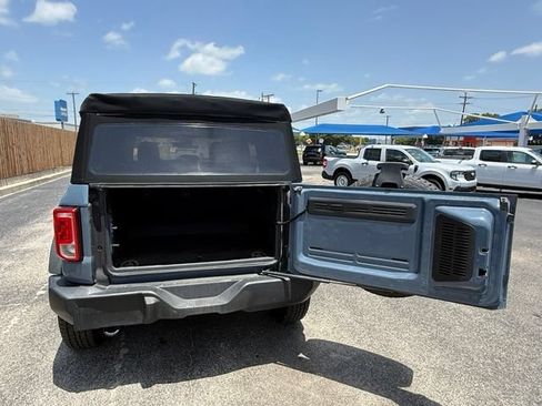 Used 2023 Ford Bronco 4-Door AWD/4WD image 7