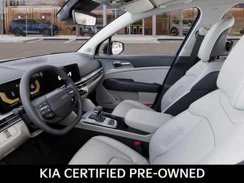 Used 2026 Kia Sportage EX w/ EX Panorama Roof Package FWD image 17