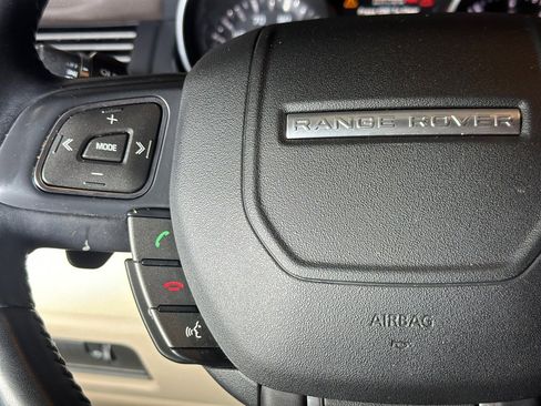 Used 2013 Land Rover Range Rover Evoque Pure w/ Climate Comfort Pkg image 22