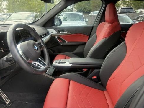 Used 2023 BMW X1 xDrive28i w/ Premium Package AWD/4WD image 3